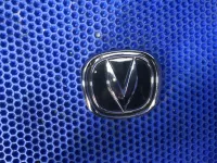 Эмблема на Changan Eado Plus — фото 3