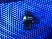 USB разъём BELGEE X50 / Geely Coolray SX11 — фото 1