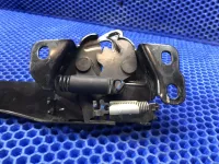 Замок капота на Geely Preface FS11 — фото 7
