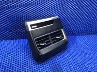 Воздушный дефлектор на Geely Preface FS11 — фото 3