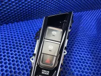 Блок кнопок на Geely Preface FS11 — фото 3