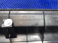 Накладка порога передняя правая на Mitsubishi Pajero Sport — фото 8