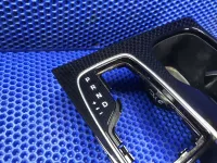 Накладка центральной консоли на Hyundai Tucson NX4 — фото 2
