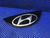 Эмблема на крышку багажника на Hyundai Tucson NX4 — фото 2