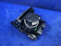 Подстаканник на Geely Okavango VX11 — фото 9