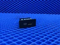 Адаптер USB сетевой на Geely Cityray G426 — фото 2