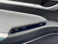 Обшивка двери передней левой на Geely Emgrand SS11 — фото 11