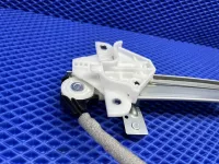 Стеклоподъемник электрический задний левый на Changan Eado Plus — фото 8