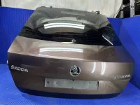 Крышка багажника на Skoda Octavia A7 — фото 13