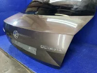 Крышка багажника на Skoda Octavia A7 — фото 18