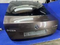 Крышка багажника на Skoda Octavia A7 — фото 14
