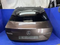 Крышка багажника на Skoda Octavia A7 — фото 1