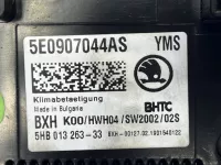 Блок управления климатической установкой на Skoda Octavia A7 — фото 3