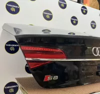 Крышка багажника на Audi S8 D4 — фото 9