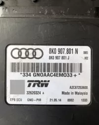 Блок управления парковочным тормозом на Audi Q5 8R — фото 2