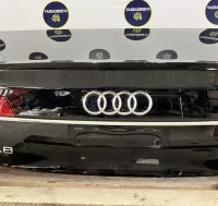 Крышка багажника на Audi A8 D4 — фото 3
