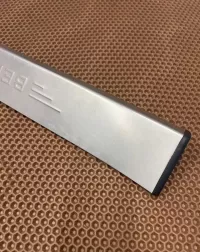 Накладка порога правая на Bentley Flying Spur — фото 2