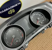 Панель приборов на Volkswagen Golf Mk7 — фото 4