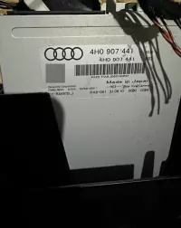 Камера заднего вида на Audi A8 D4 — фото 5