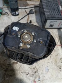 Подушка безопасности в руль на Renault Megane — фото 4