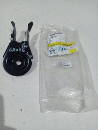 Кронштейн переднего бампера левый Chevrolet Cruze (2008-2014) — фото 1