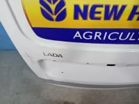 Крышка багажника на Lada Largus — фото 2