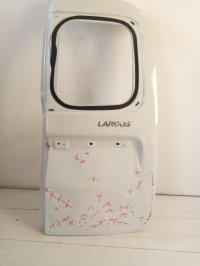 Крышка багажника на Lada Largus — фото 1