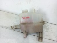Бачок омывателя на Lada Granta — фото 4