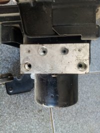 Блок ABS на Opel Astra H — фото 2