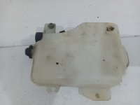 Бачок омывателя на Mitsubishi Pajero V30/V40 — фото 2