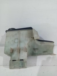 Бачок омывателя на BMW X5 E53 — фото 4