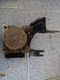 Блок ABS на Nissan Note E11 — фото 4