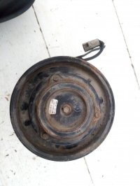 Компрессор кондиционера на Toyota Corolla E110 — фото 3