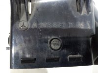 Воздушный дефлектор на Mercedes-Benz C-Class W203 — фото 2