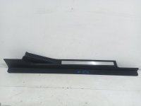 Накладка порога передняя правая на Mercedes-Benz C-Class W203 — фото 1