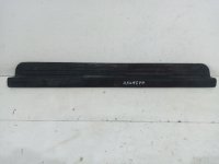 Накладка порога передняя правая на Nissan Almera N15 — фото 1