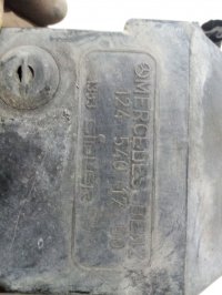 Блок предохранителей на Mercedes-Benz E-Class W124 — фото 7