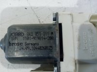 Моторчик стеклоподъемника передний правый на Audi A4 B8 — фото 3