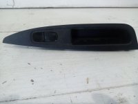 Кнопка стеклоподъемника на Nissan Qashqai J11 — фото 1