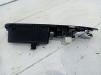 Кнопка стеклоподъемника на Nissan Qashqai J11 — фото 2