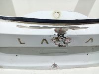 Крышка багажника на Lada Vesta — фото 6