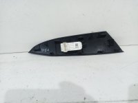 Кнопка стеклоподъемника на Mazda CX-5 KF — фото 2