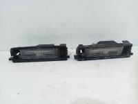 Фонарь подсветки номера на Toyota Auris E180 — фото 2