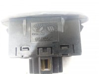 Кнопка открывания лючка бензобака на Daewoo Nexia N100 — фото 2