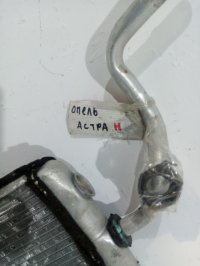 Радиатор печки на Opel Astra H — фото 2