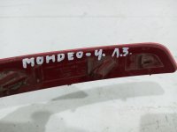 Отражатель в бампер задний левый на Ford Mondeo 4 — фото 3