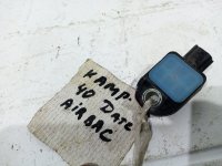 Датчик AIR BAG на Toyota Camry XV40 — фото 1