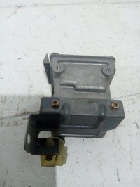 Датчик ускорения на Mitsubishi Pajero V30/V40 — фото 2
