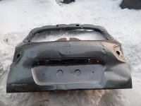 Крышка багажника на Renault Kaptur — фото 2