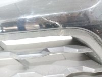 Решетка радиатора на Renault Kaptur — фото 10